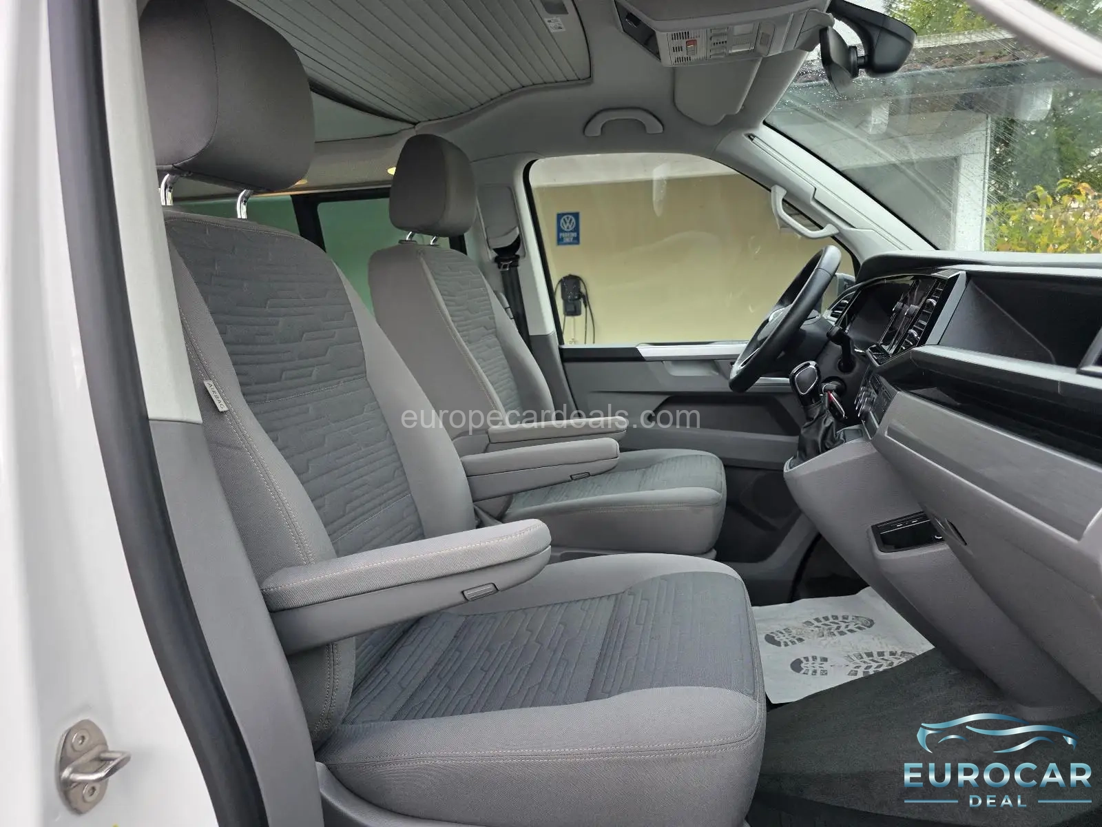 Volkswagen T6 California