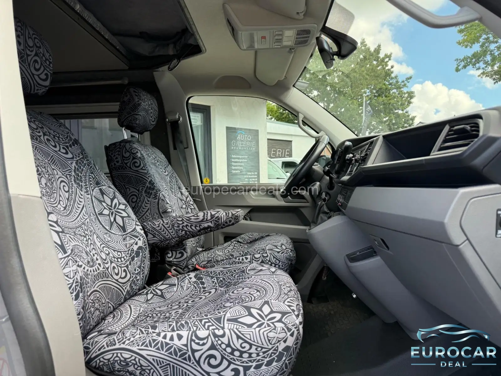 Volkswagen T6 California