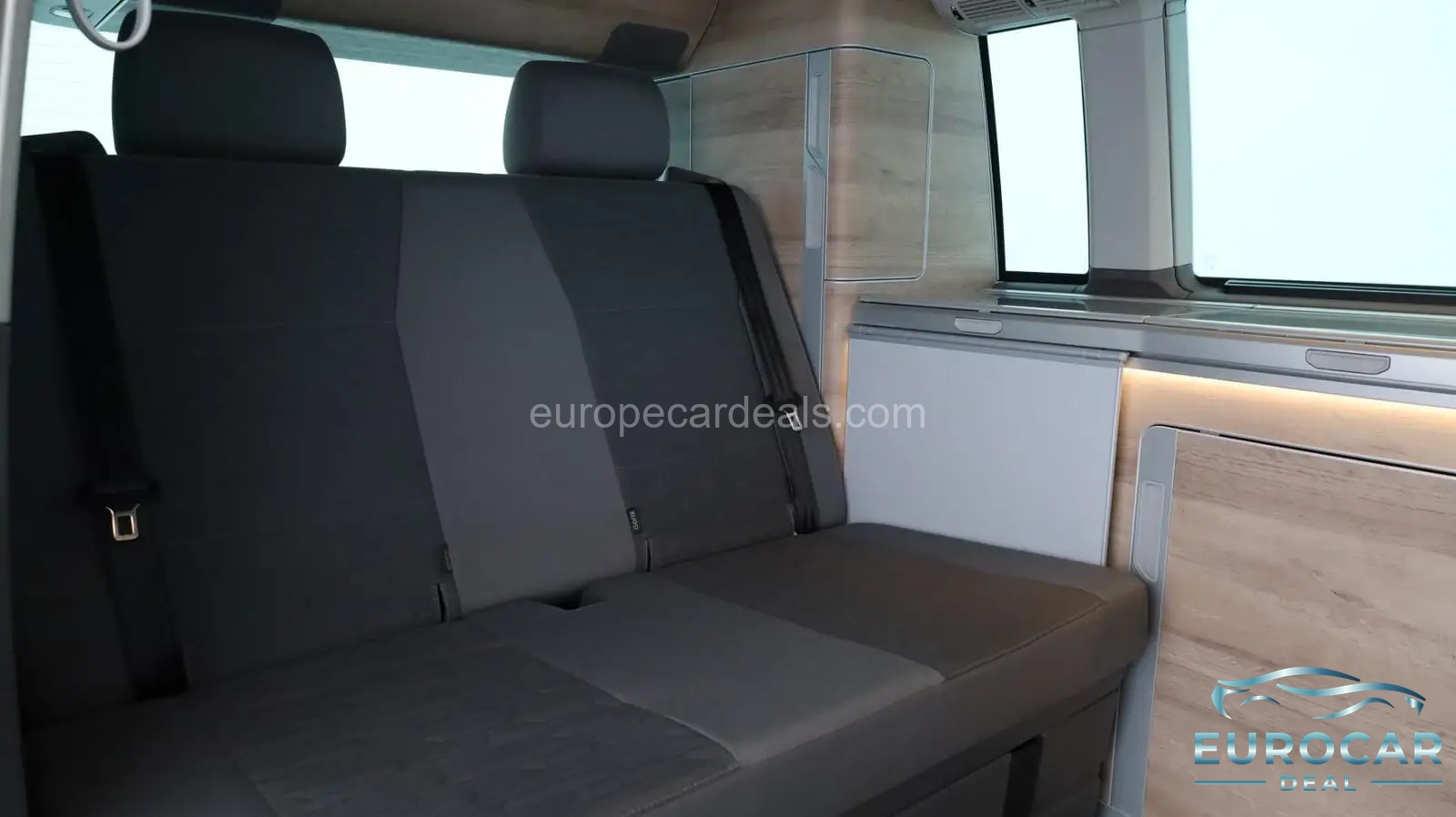 Volkswagen T6 California