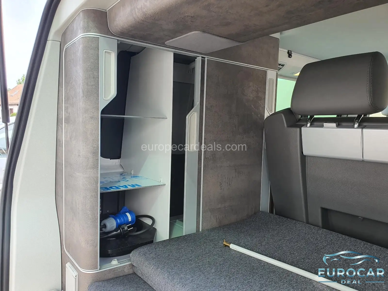 Volkswagen T6 California