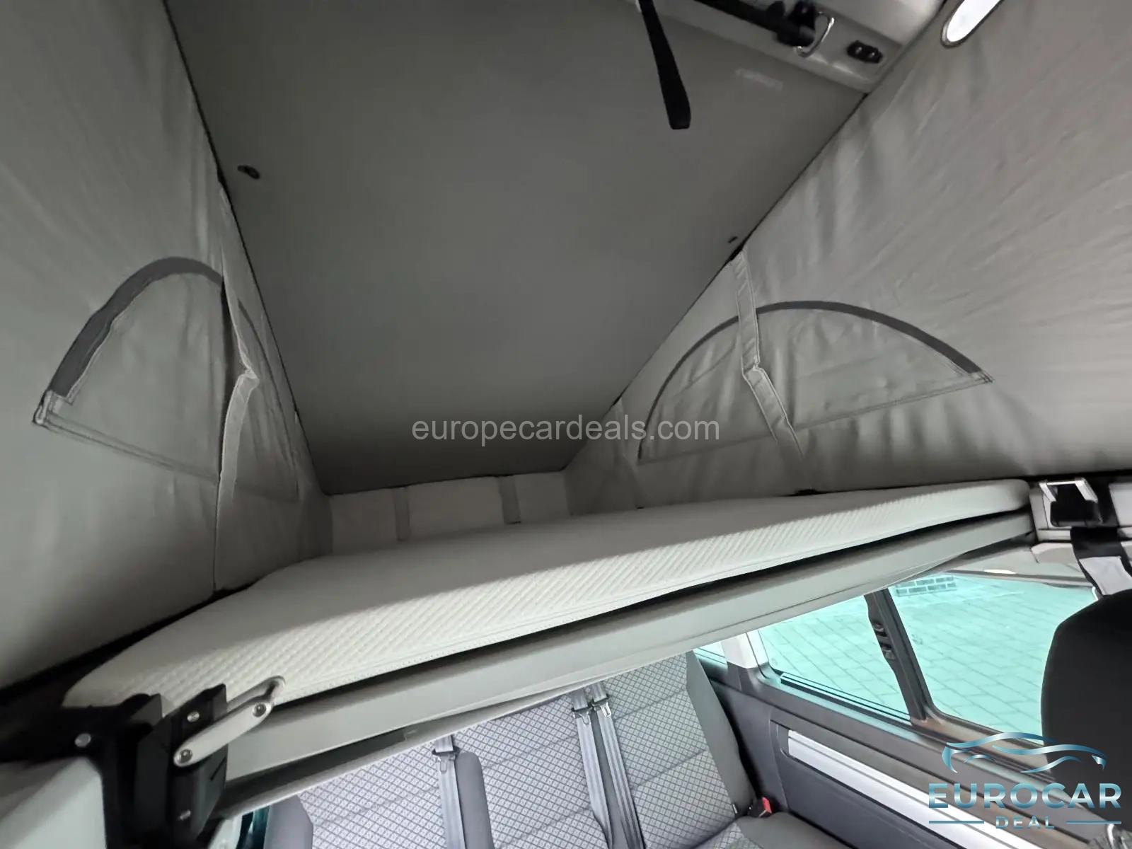 Volkswagen T6 California