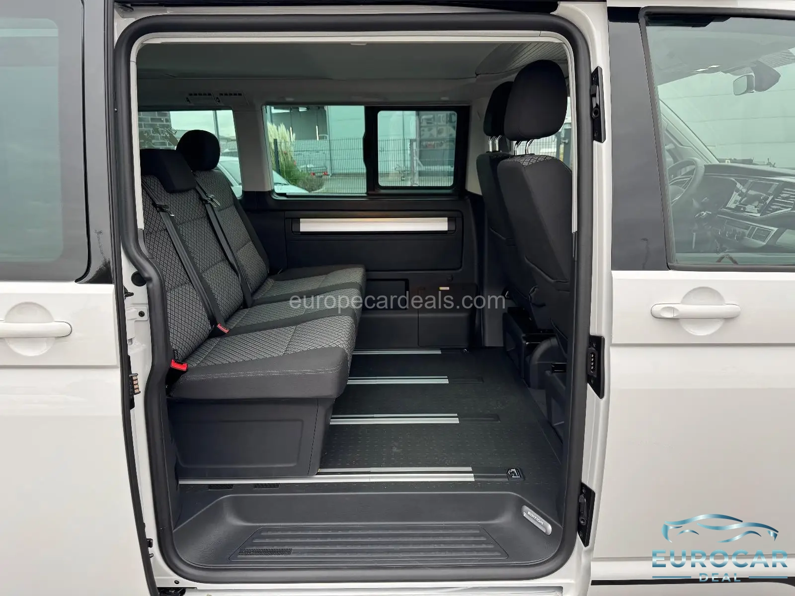Volkswagen T6 California