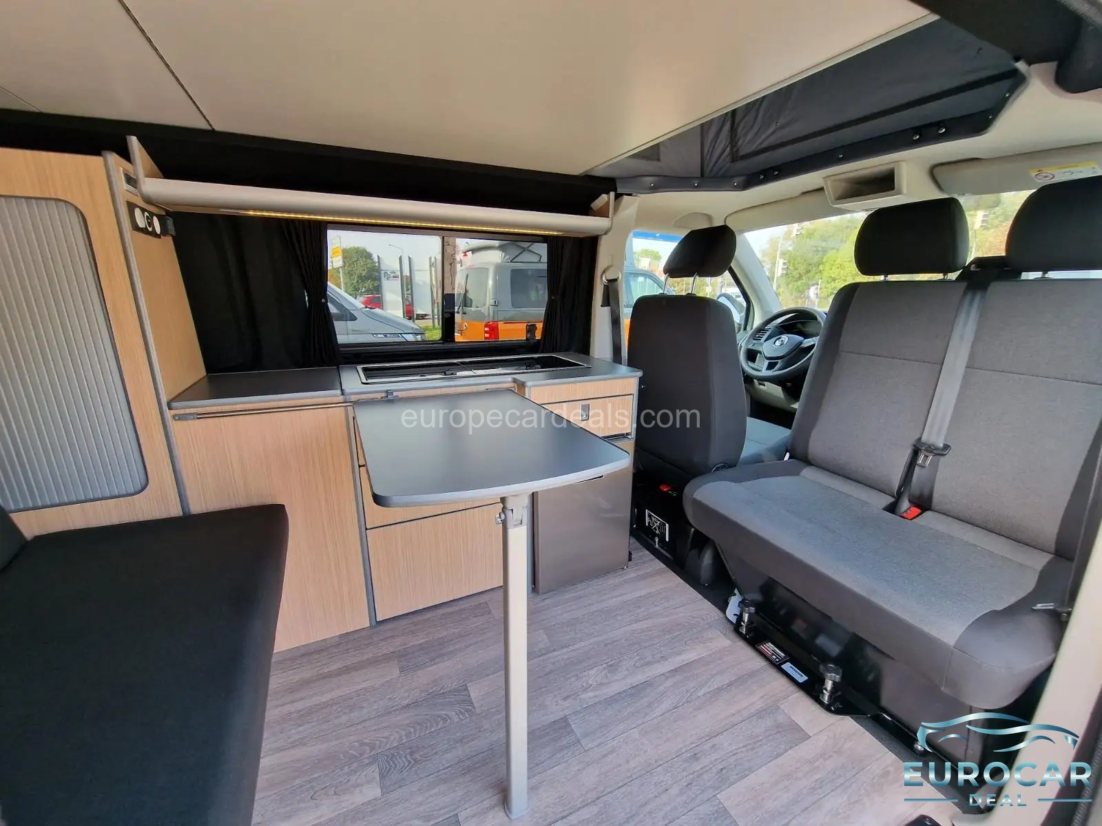 Volkswagen T6 California