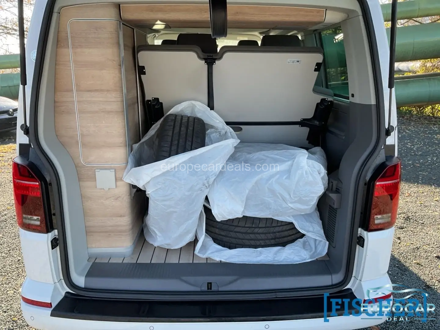 Volkswagen T6 California