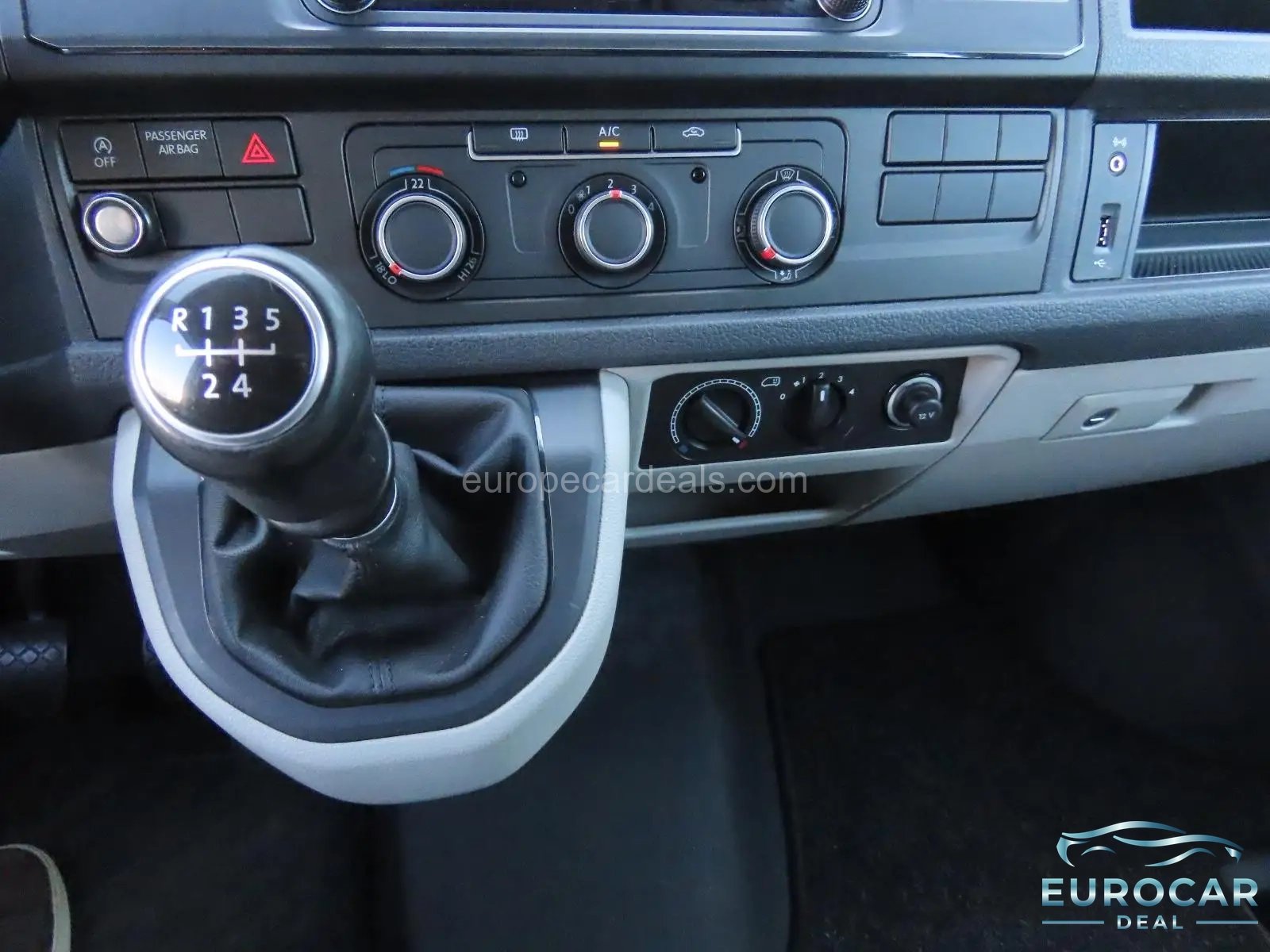 Volkswagen T6 Transporter