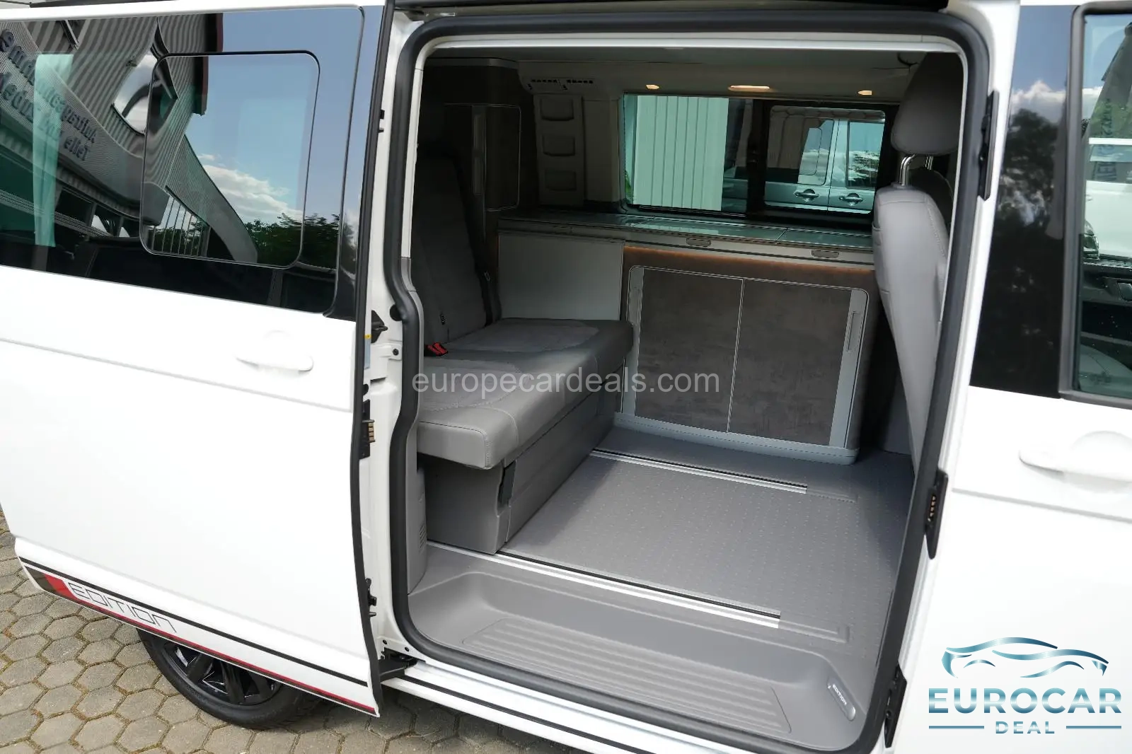 Volkswagen T6 California