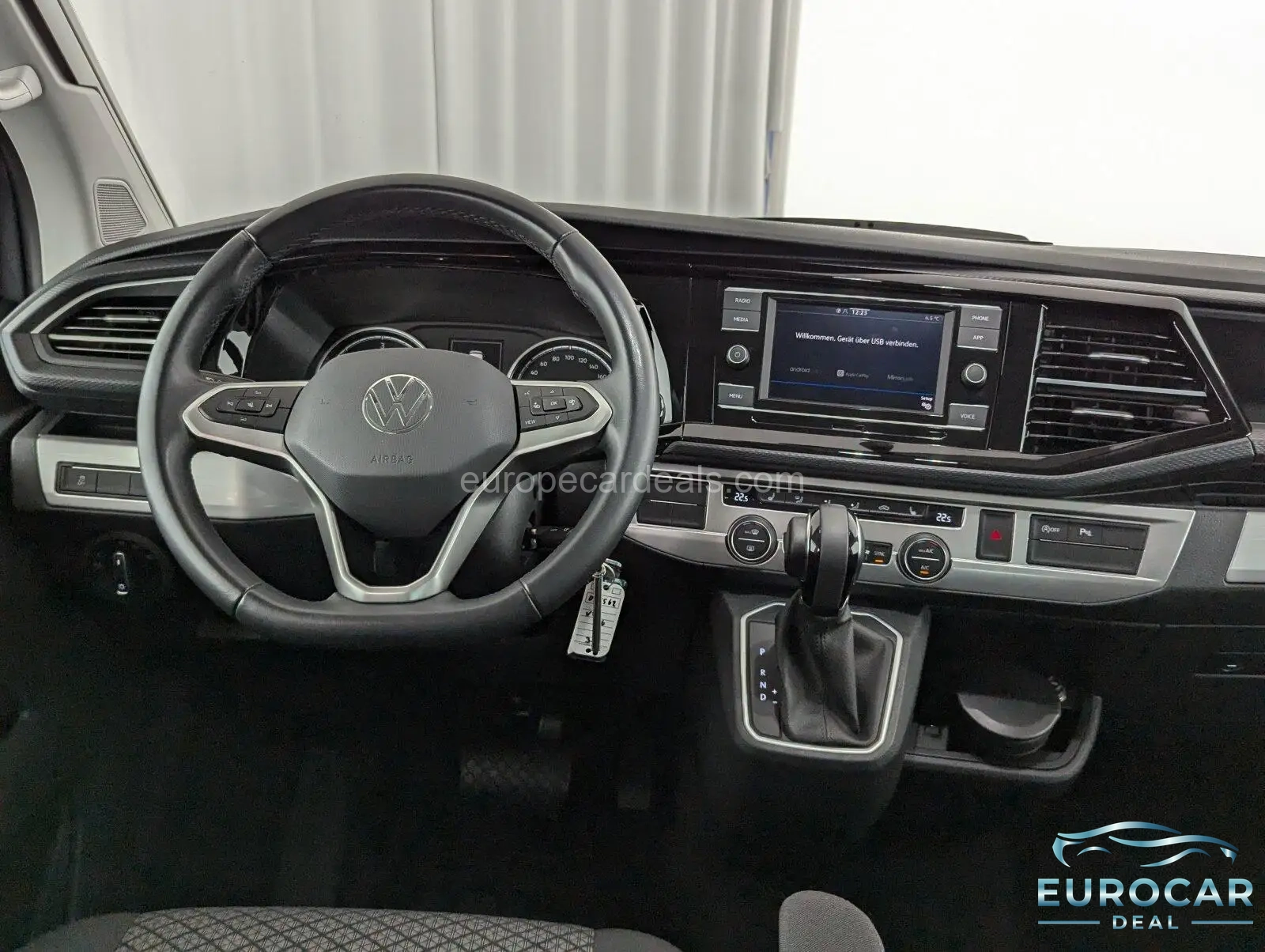Volkswagen T6 California