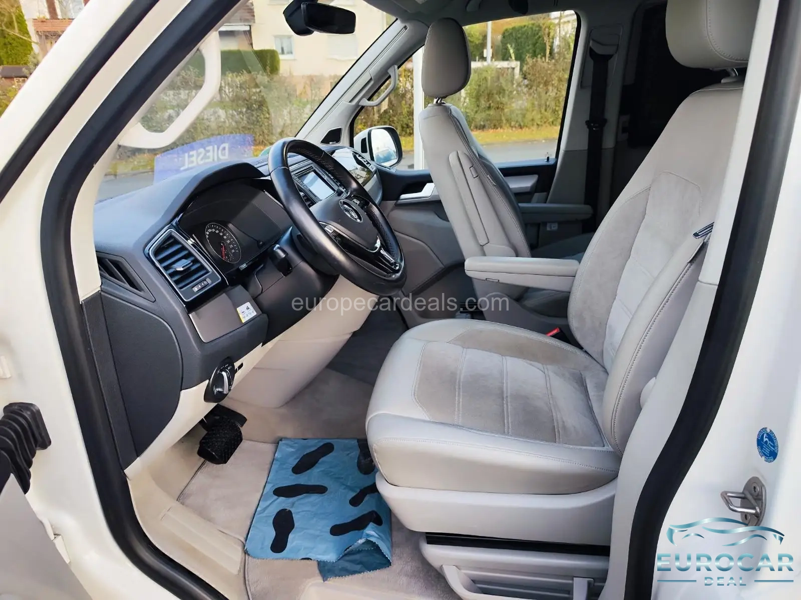 Volkswagen T6 California