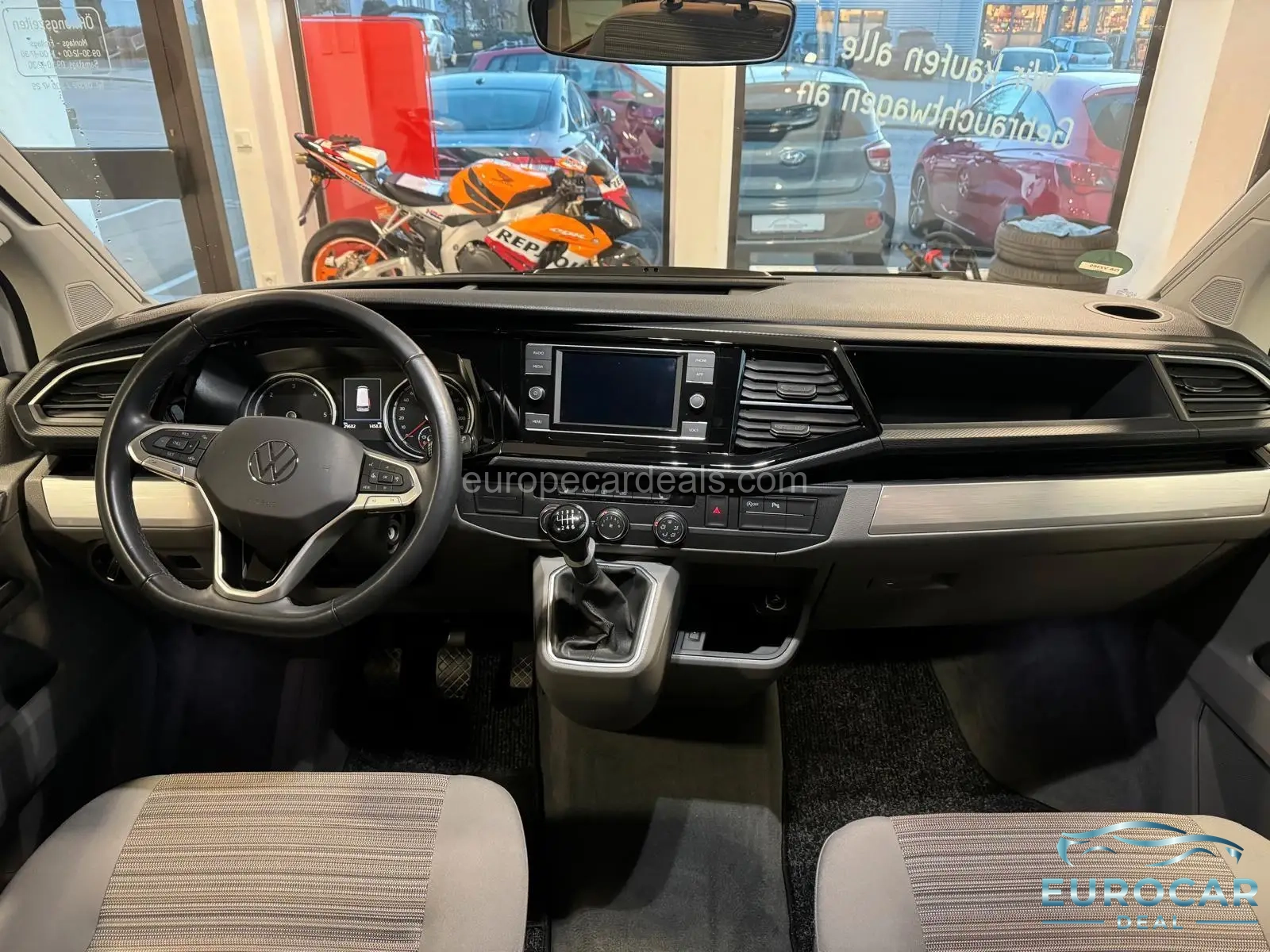 Volkswagen T6 California