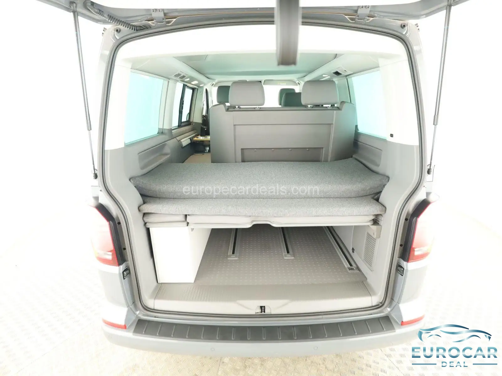 Volkswagen T6 California