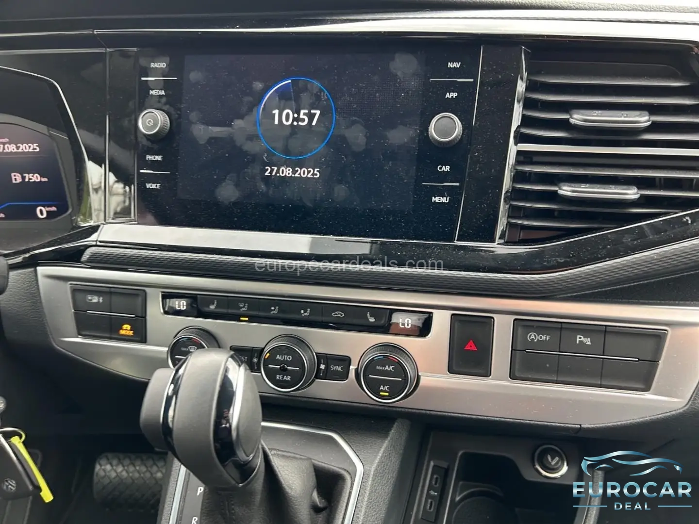 Volkswagen T6 California