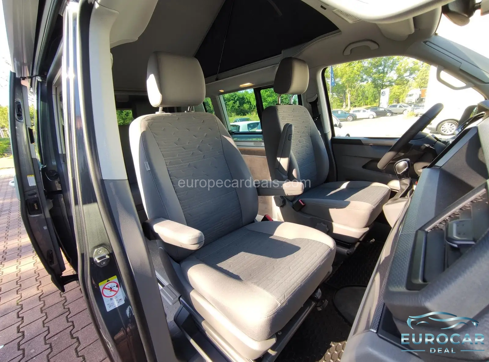 Volkswagen T6 California