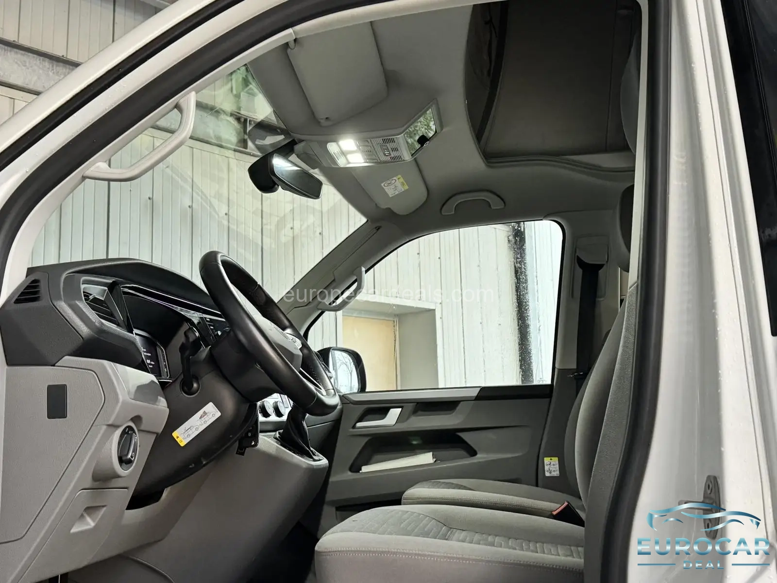 Volkswagen T6 California