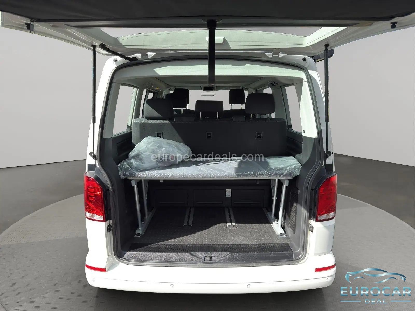 Volkswagen T6 California