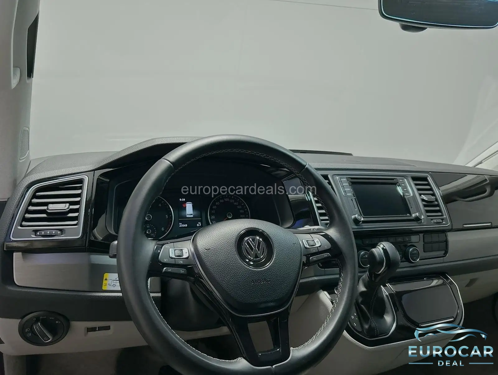 Volkswagen T6 California