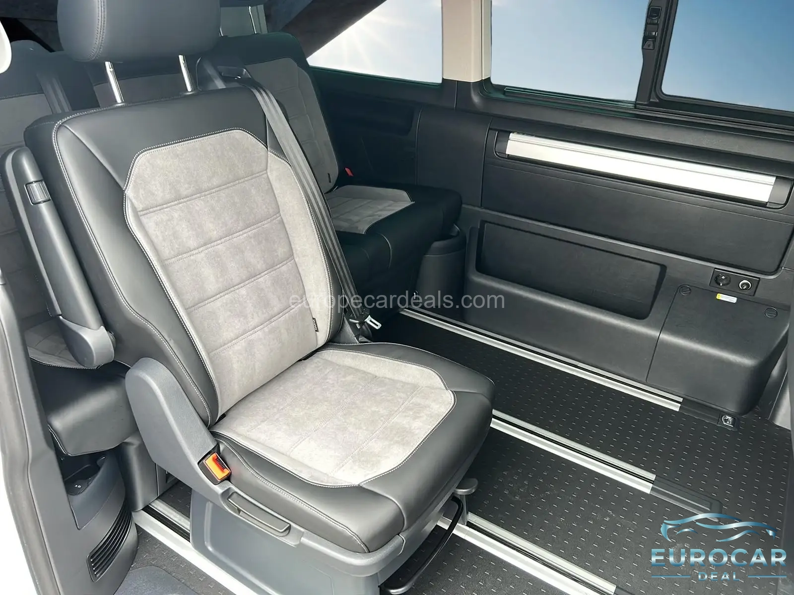 Volkswagen T6 California
