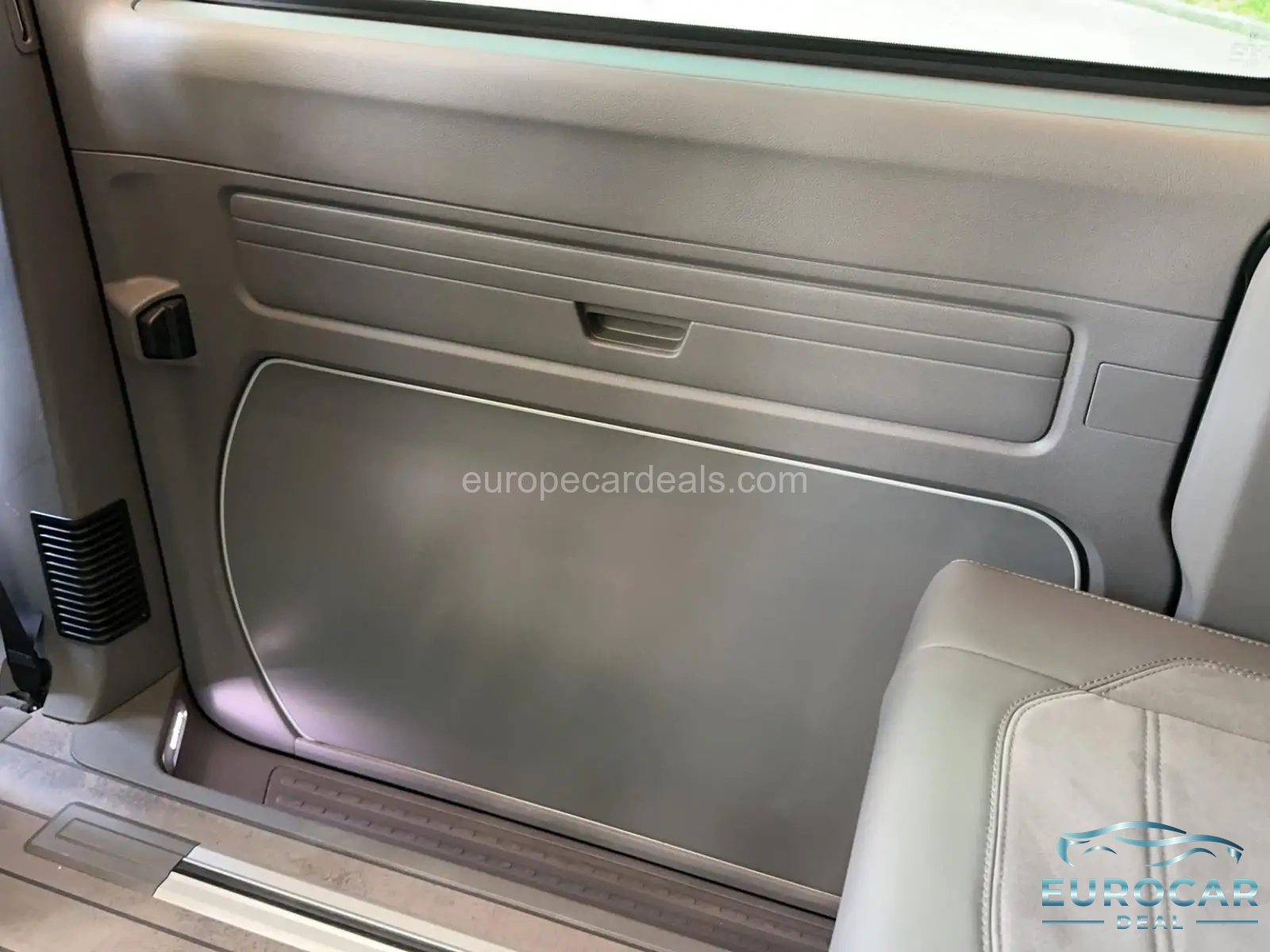 Volkswagen T6 California