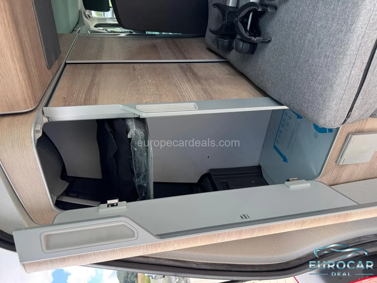 Volkswagen T6 California