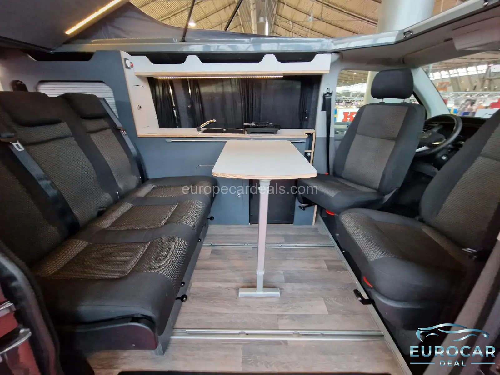 Volkswagen T6 California
