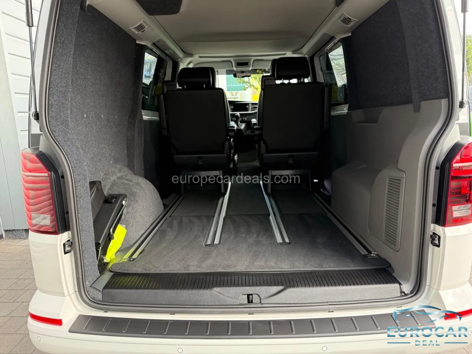 Volkswagen T6 California