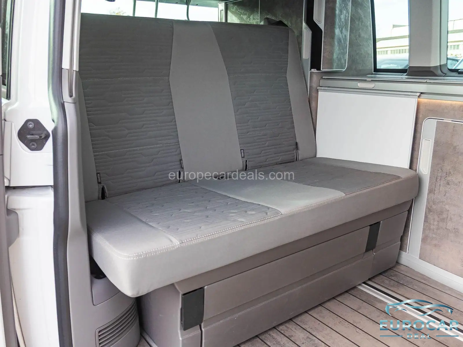 Volkswagen T6 California