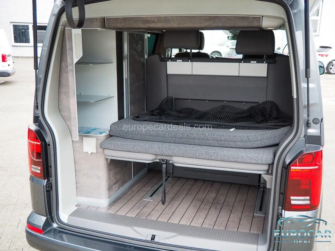 Volkswagen T6 California