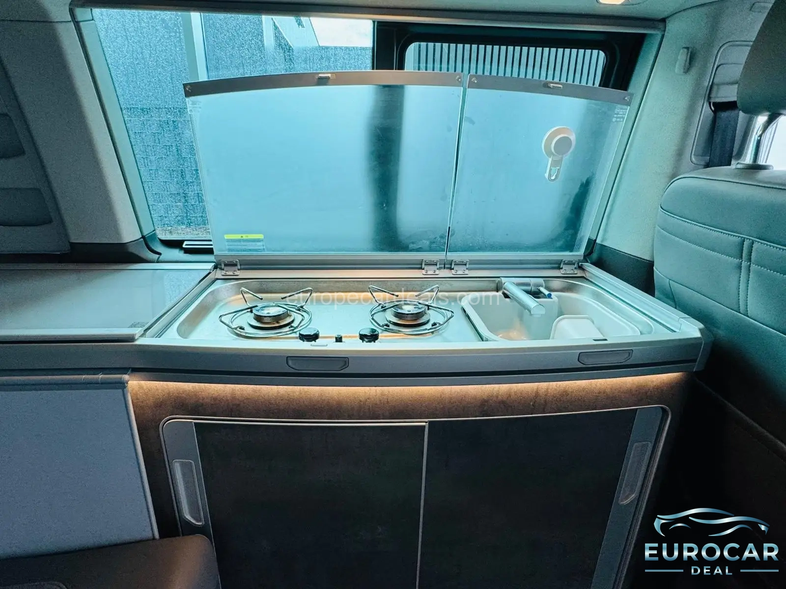 Volkswagen T6 California