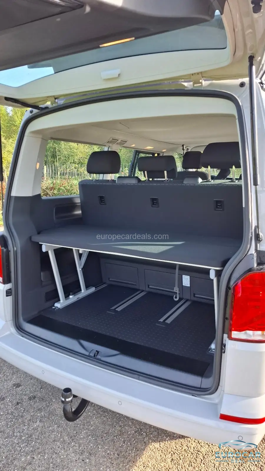 Volkswagen T6 California