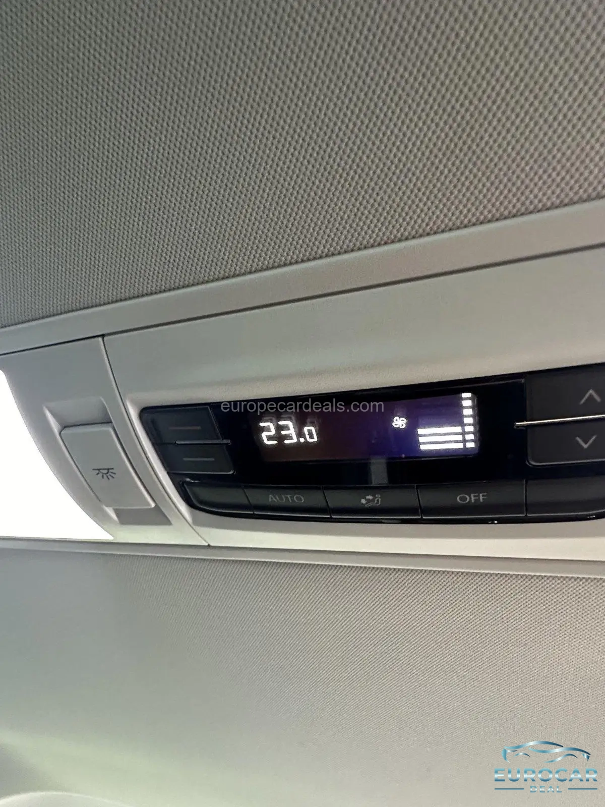 Volkswagen T6 Caravelle