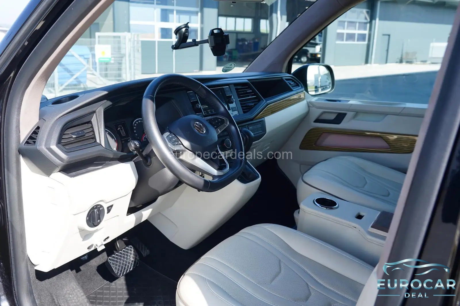 Volkswagen T6 Transporter
