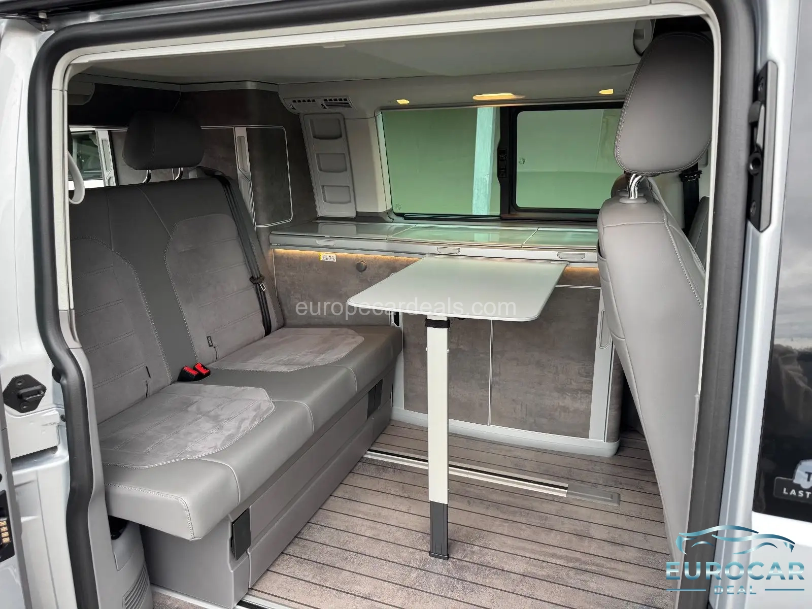 Volkswagen T6 California