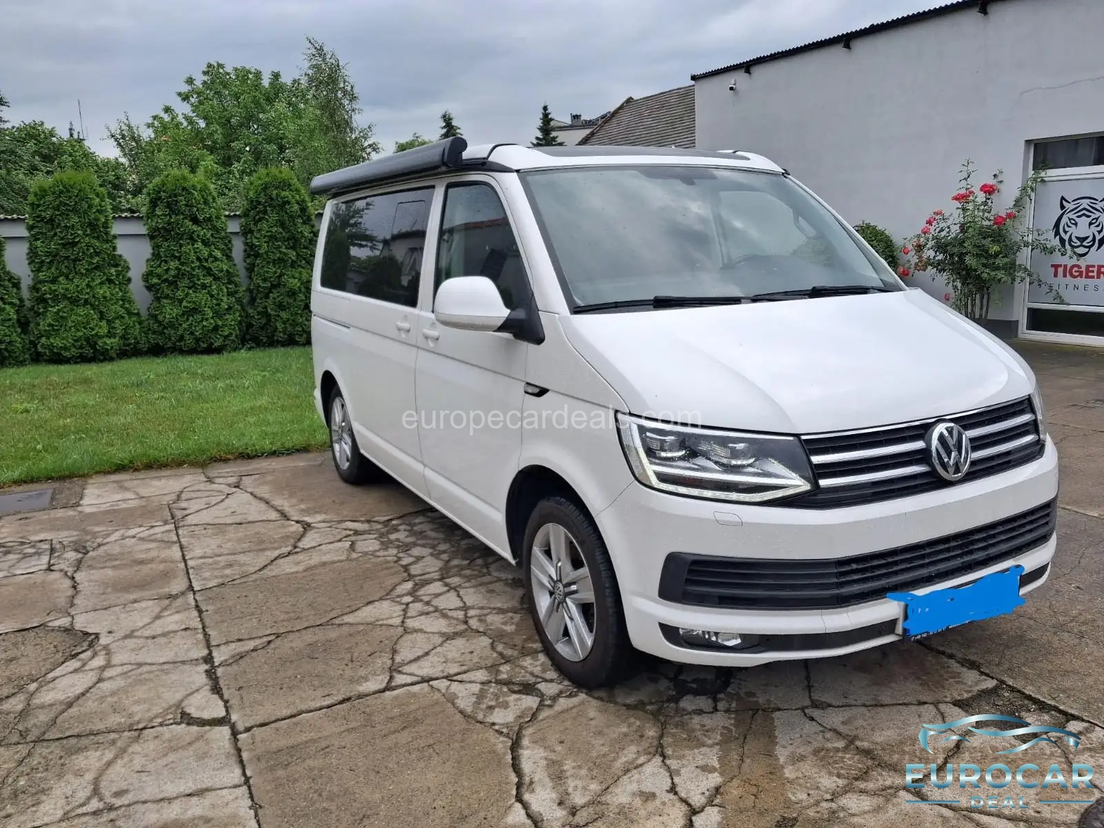 Volkswagen T6 California