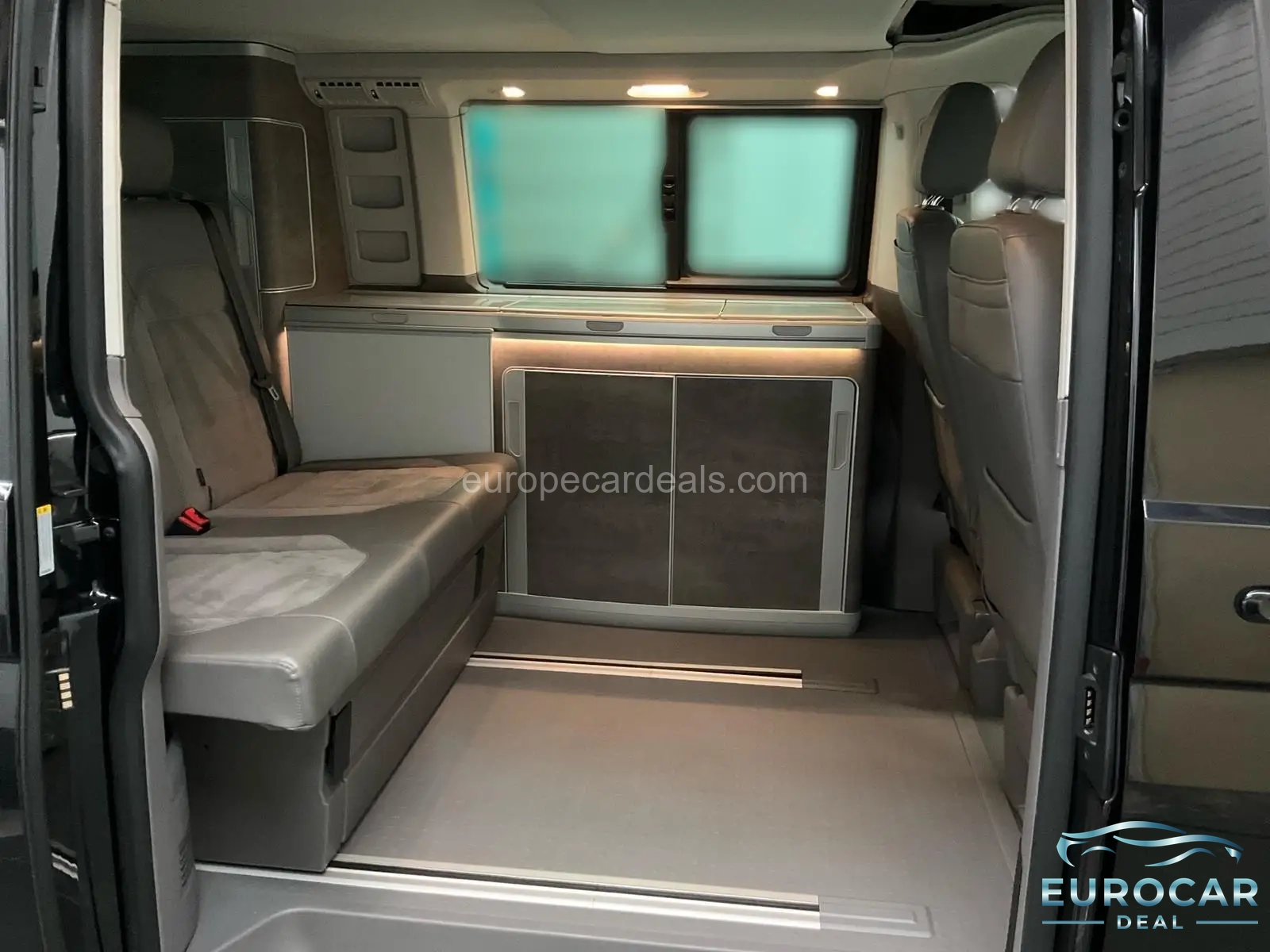 Volkswagen T6 California