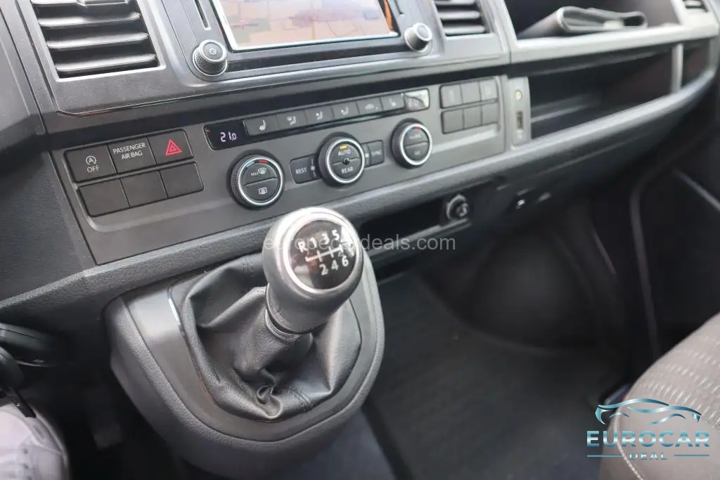 Volkswagen T6 Caravelle