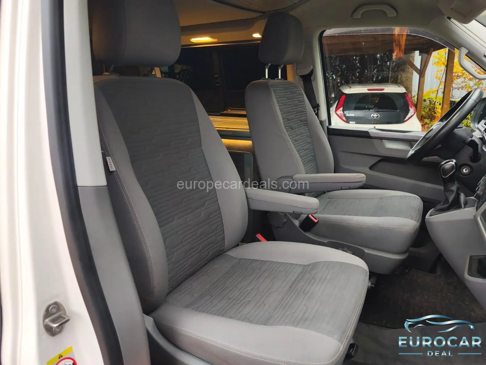 Volkswagen T6 California