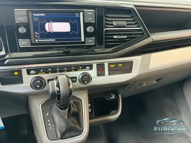 Volkswagen T6 California