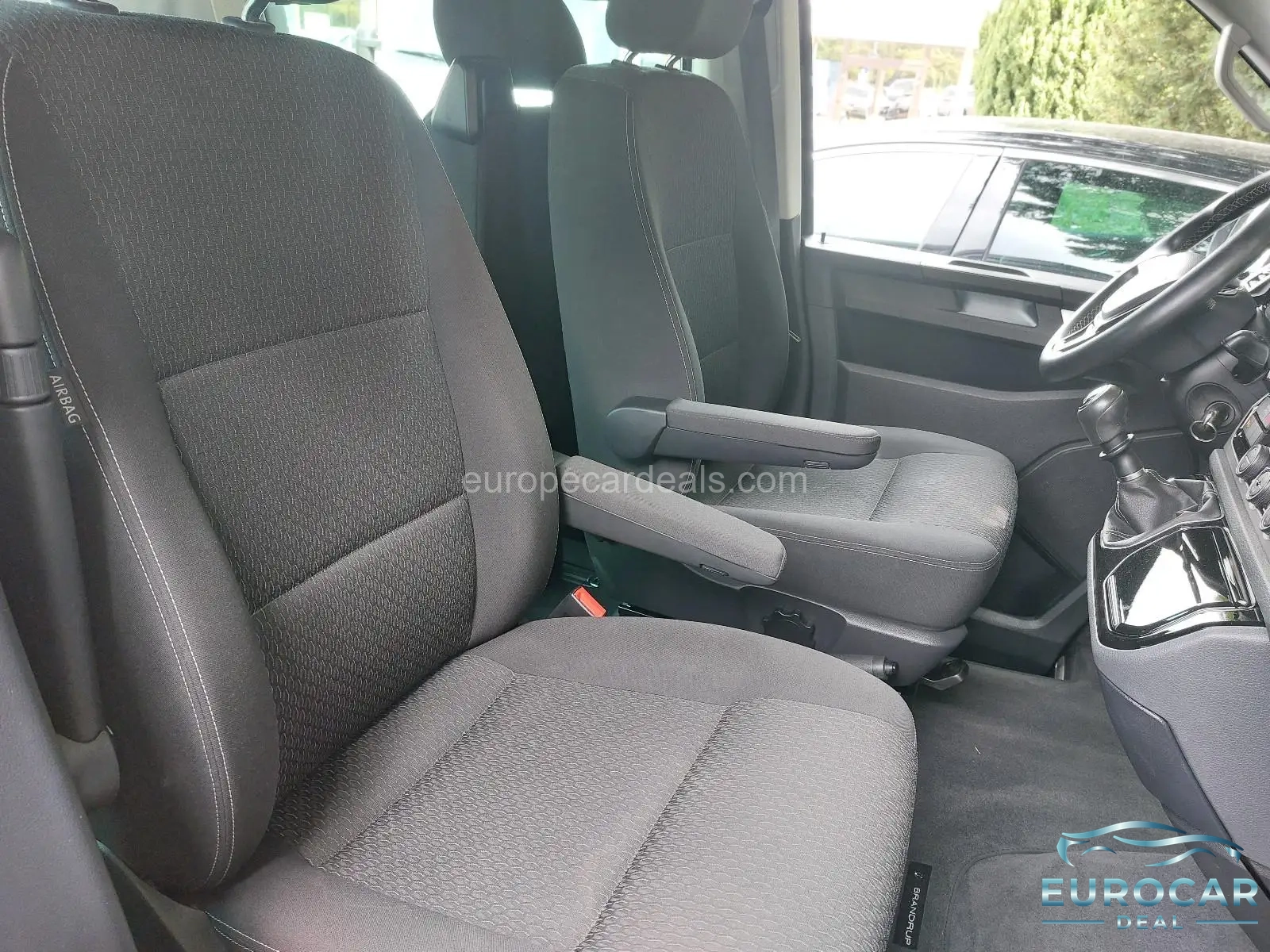 Volkswagen T6 California
