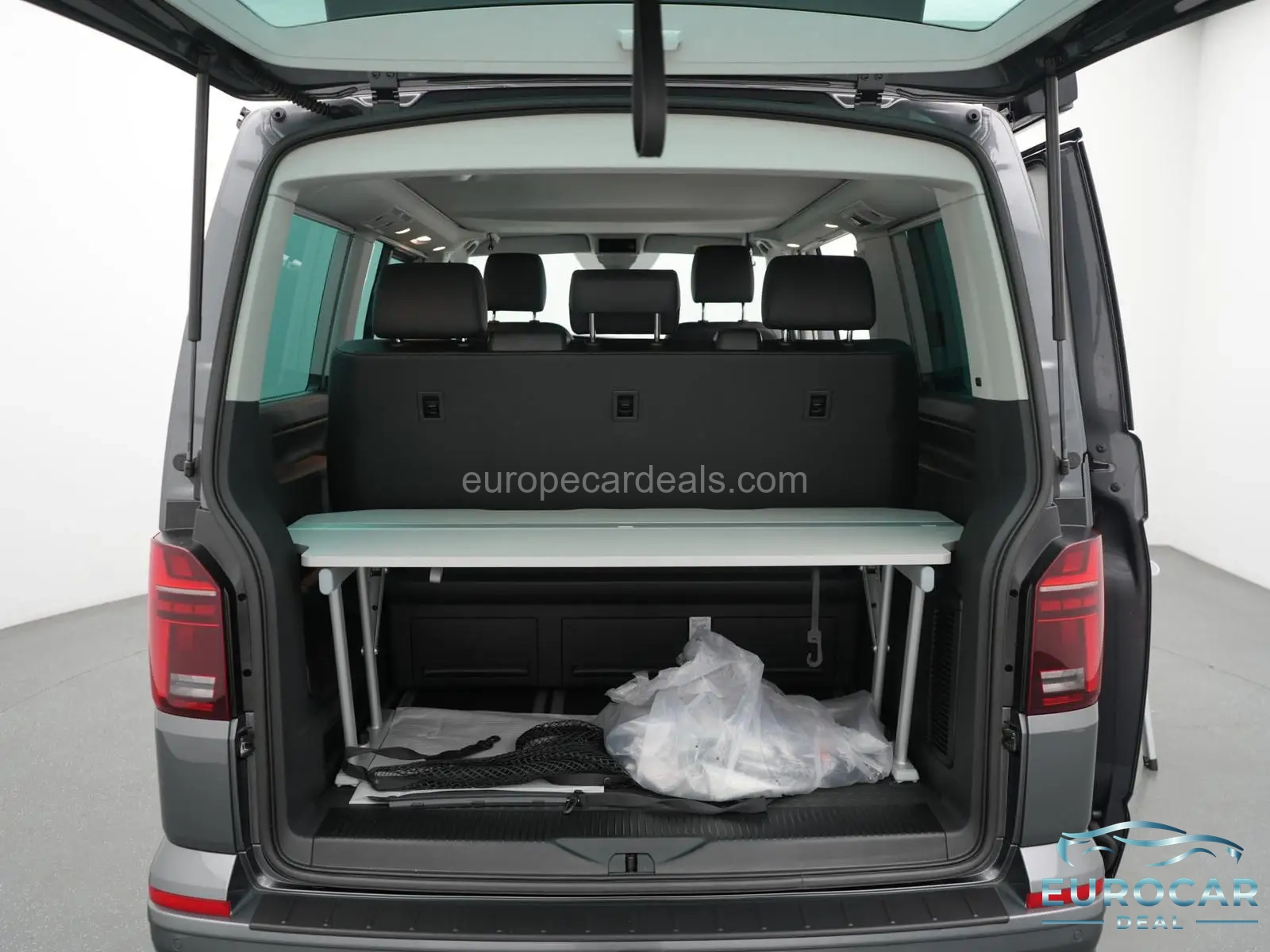 Volkswagen T6 California