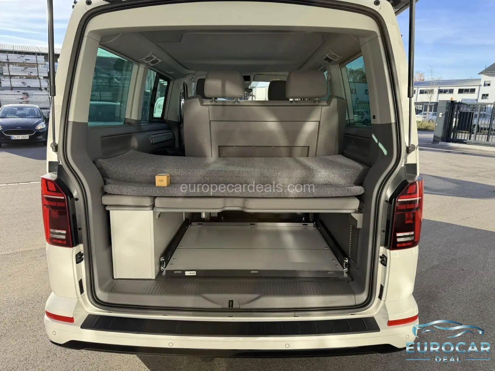 Volkswagen T6 California