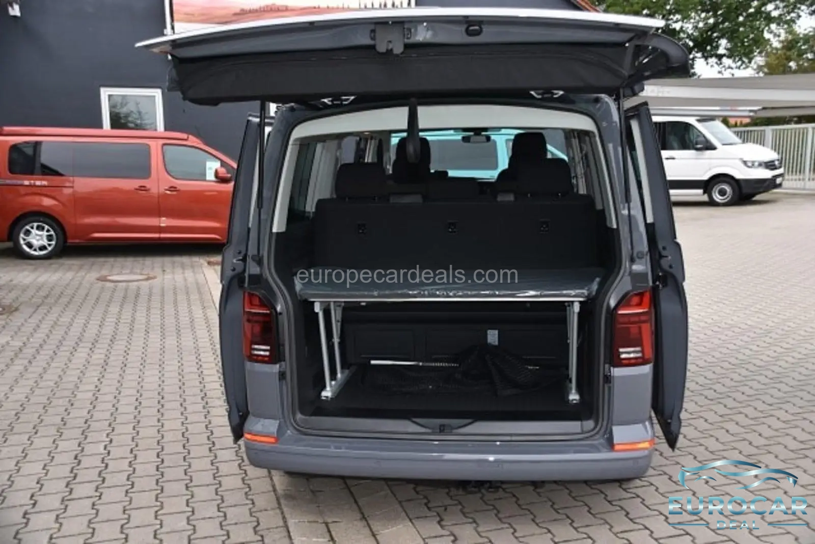 Volkswagen T6 California