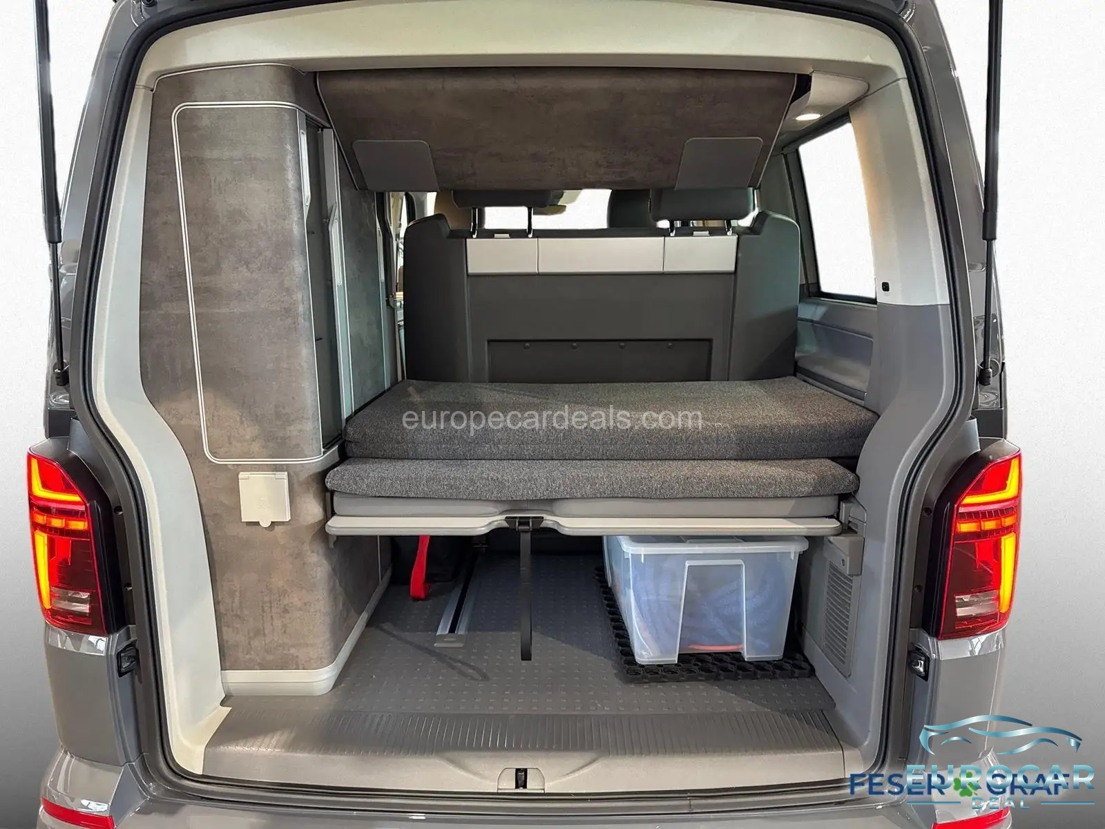 Volkswagen T6 California