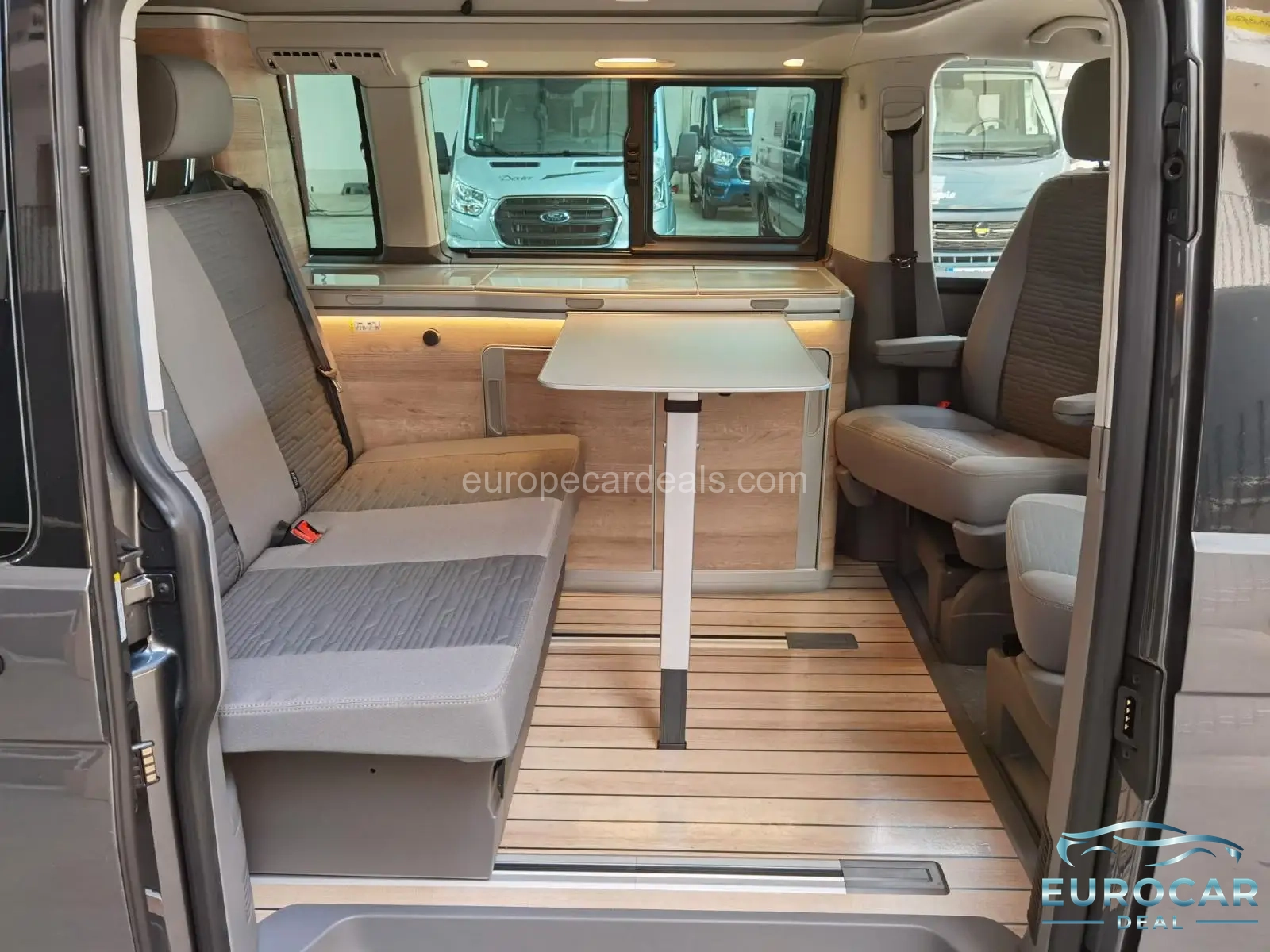 Volkswagen T6 California