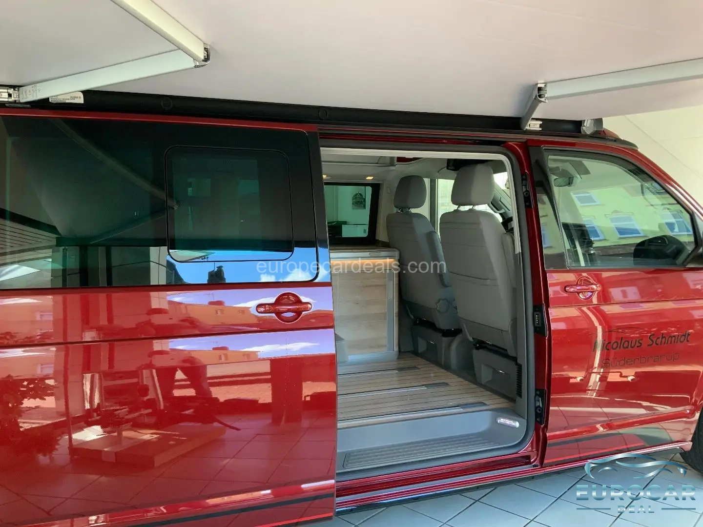 Volkswagen T6 California