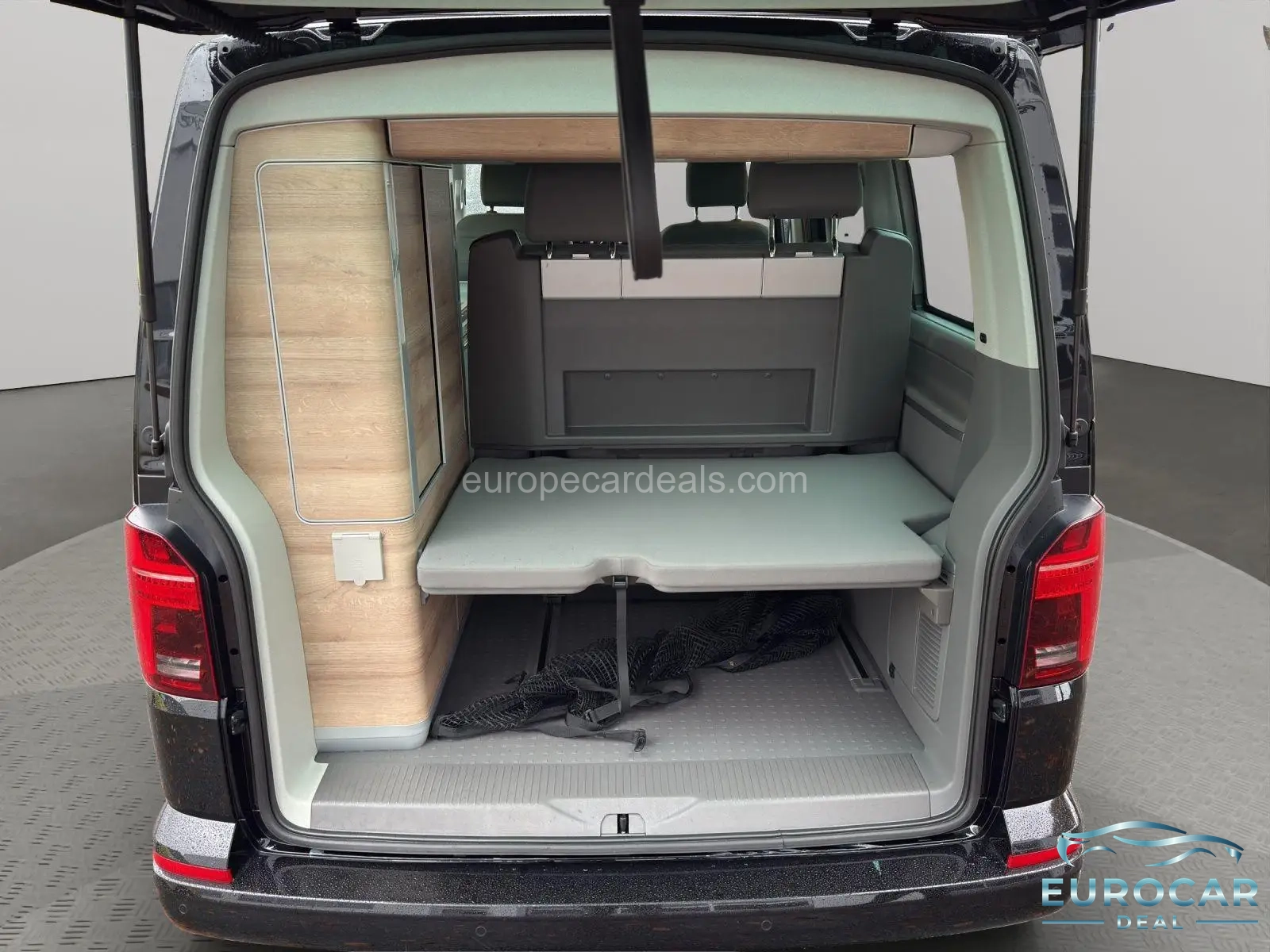 Volkswagen T6 California