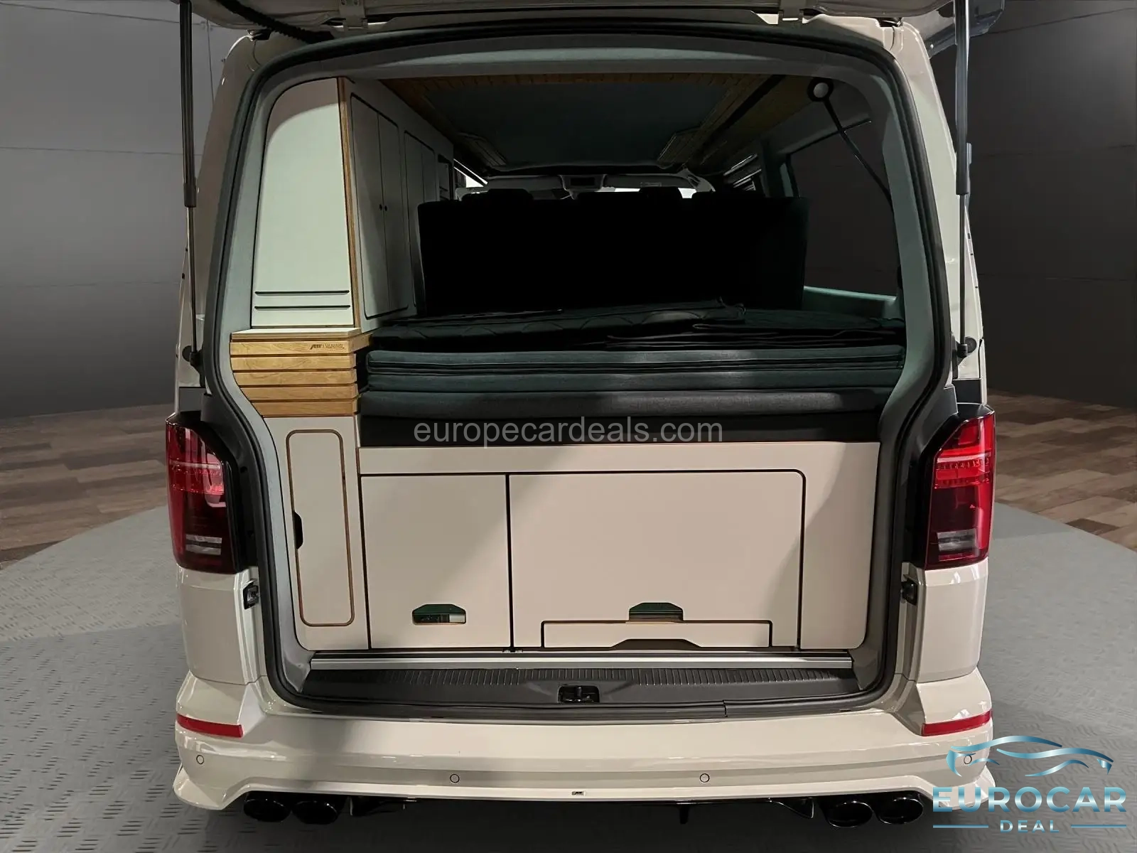 Volkswagen T6 California