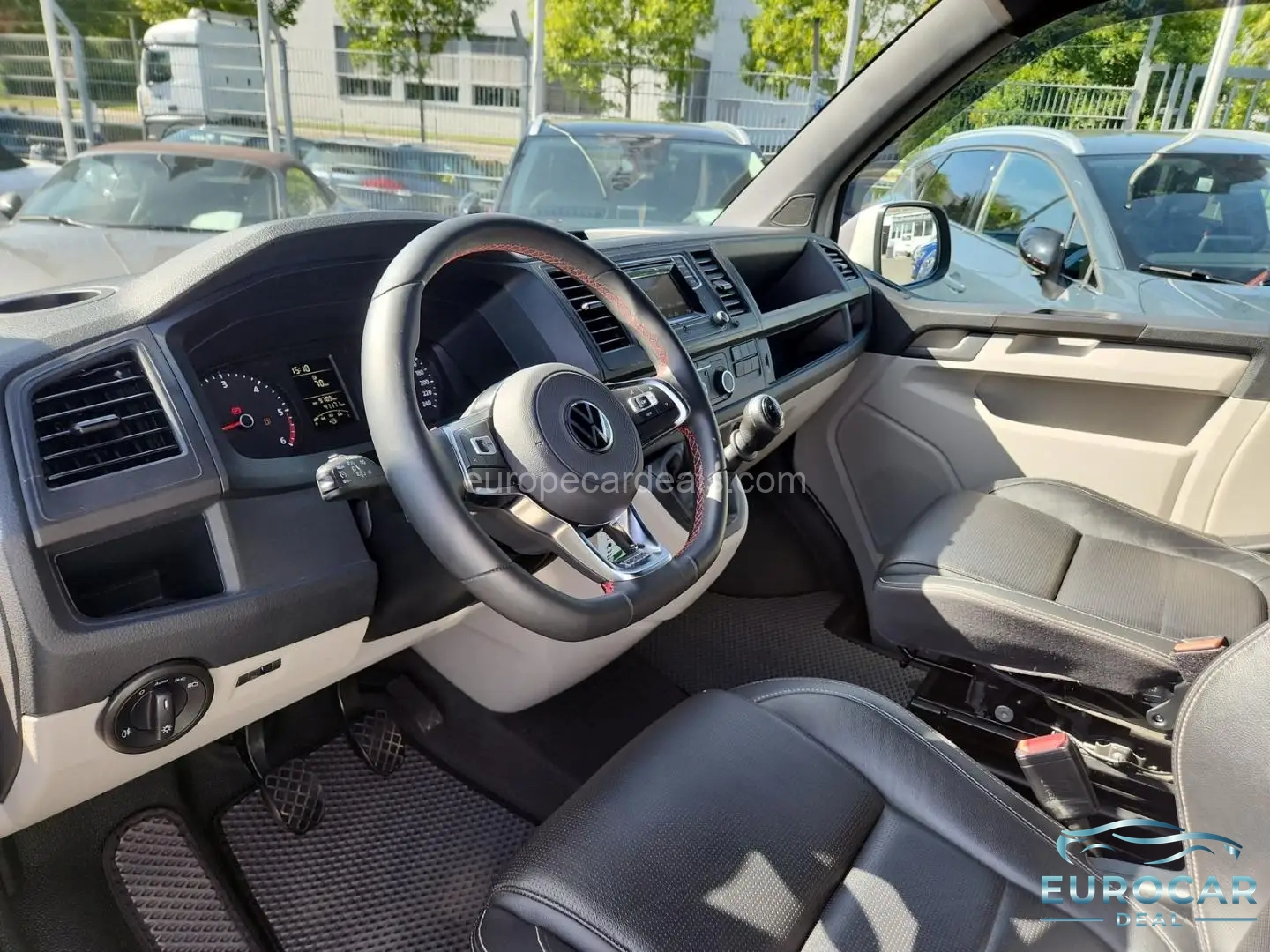 Volkswagen T6 California