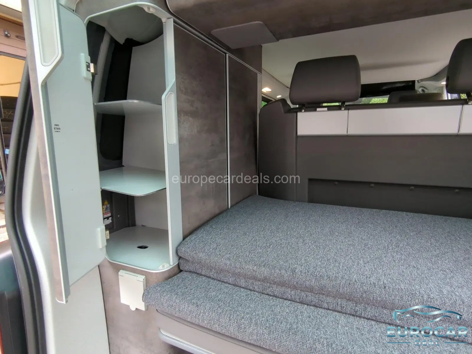Volkswagen T6 California
