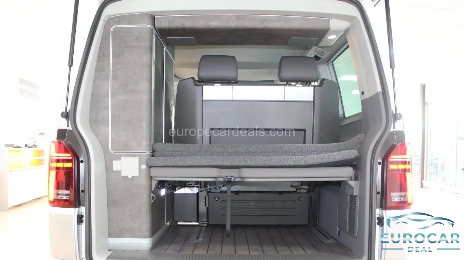Volkswagen T6 California