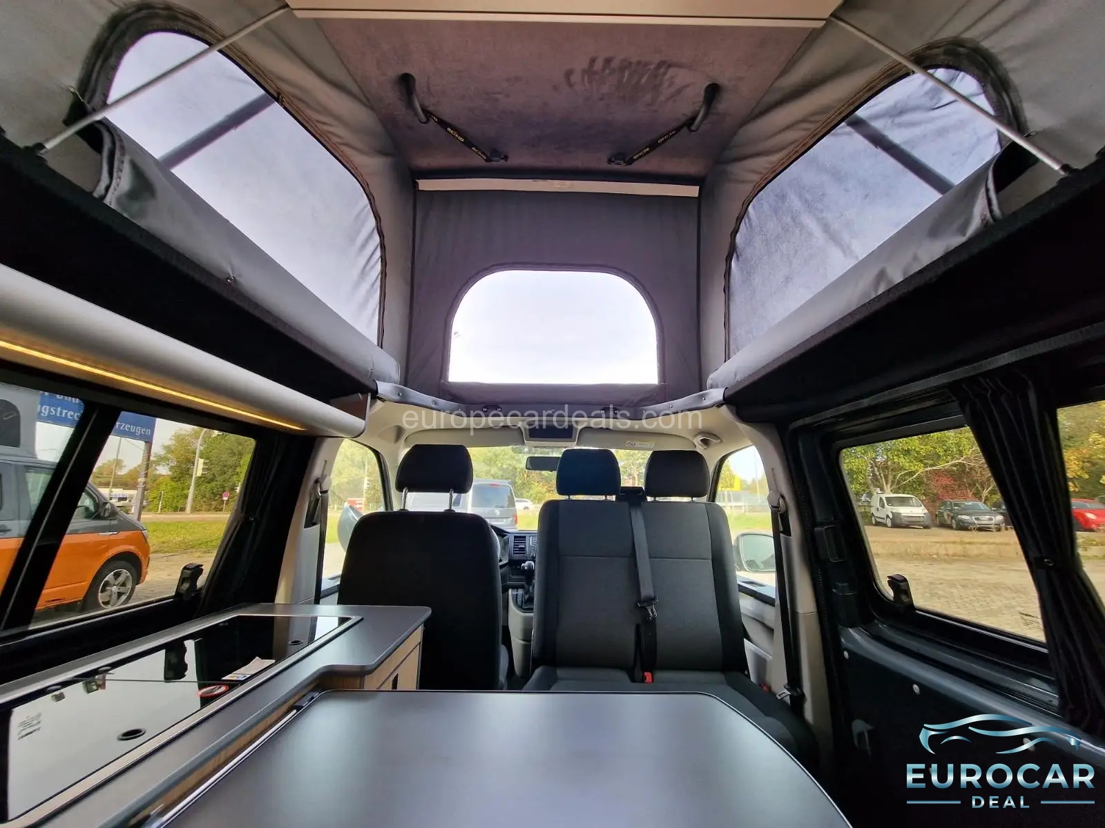 Volkswagen T6 California