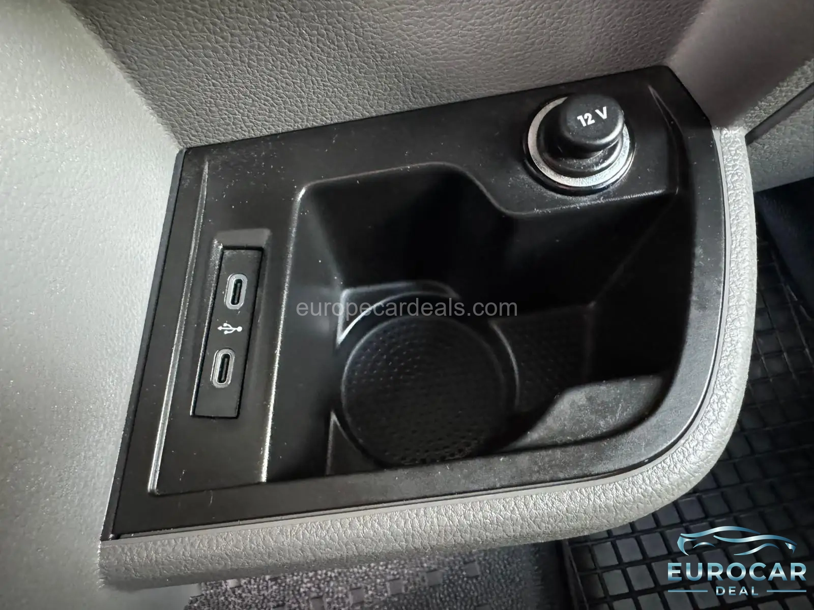 Volkswagen T6 Caravelle